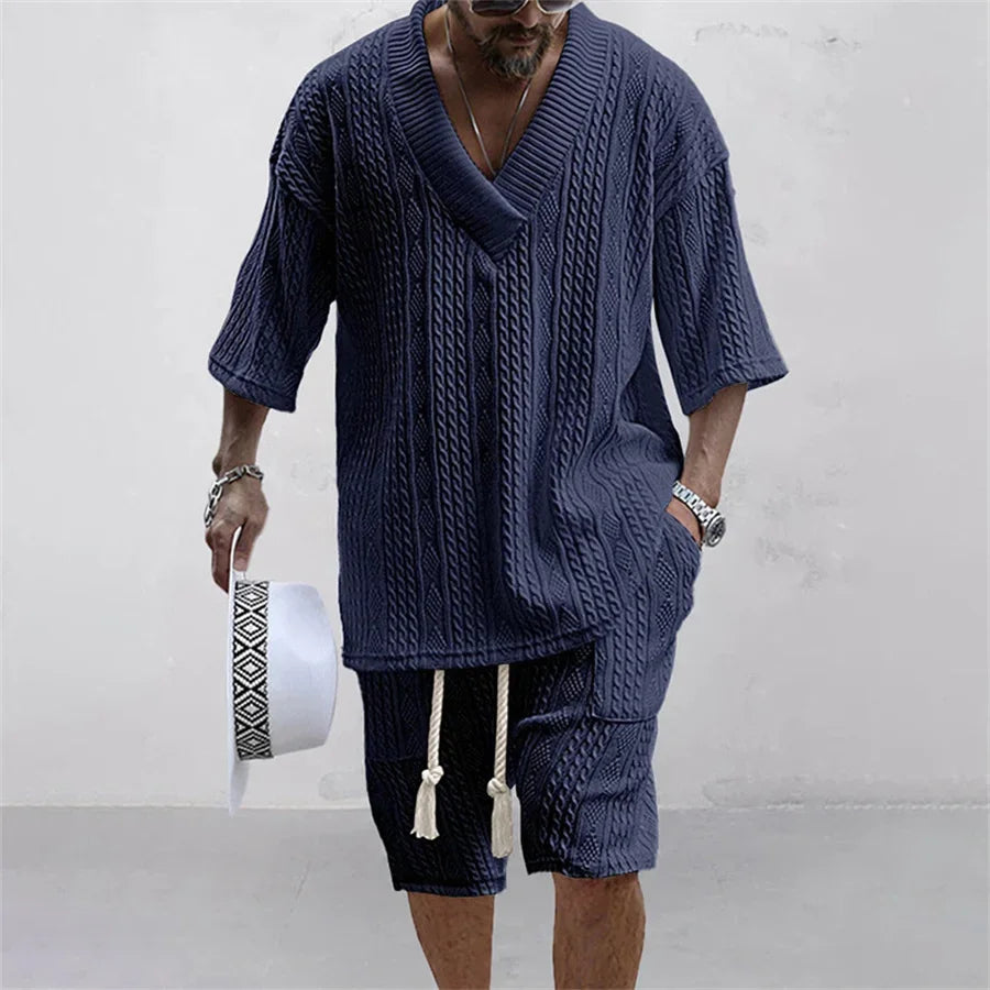 ☀️ 2-piece knitted set – V-neck T-shirt and shorts