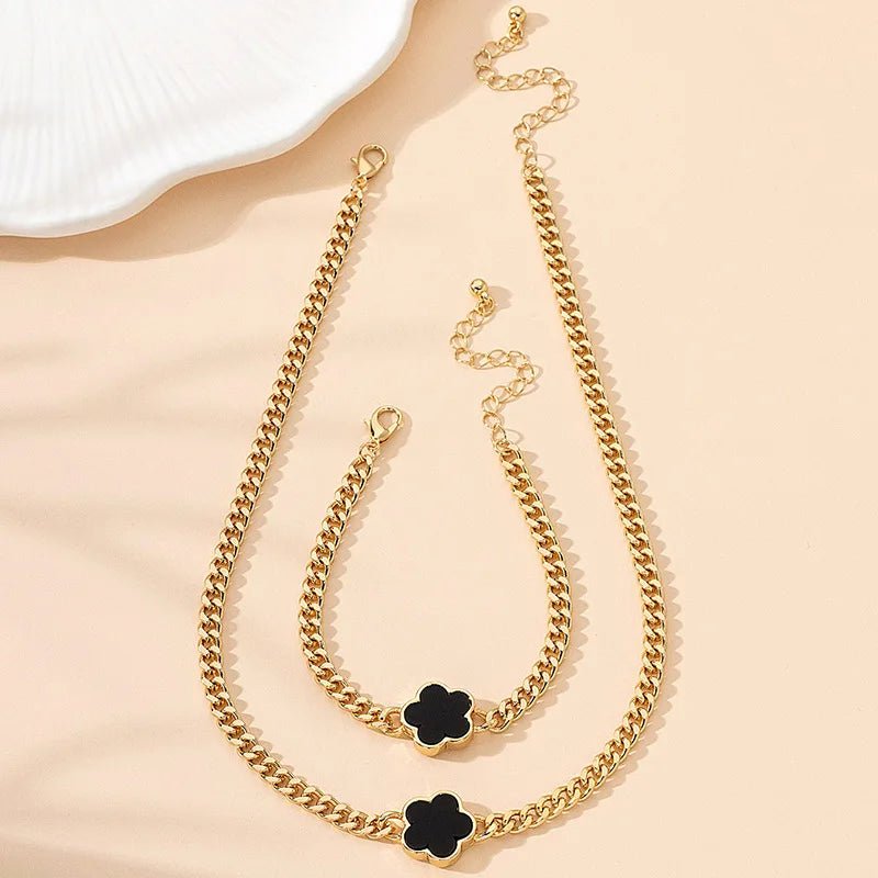New Hot Selling Multicolour Lucky Five Leaf Flower Pendant Necklace Bracelet Set for Women Gift Trendy Jewelry Paty Jewelry SetsAzizaK