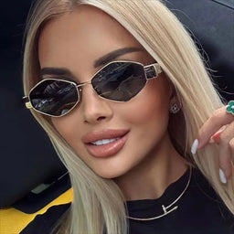 Trendy hexagonal sunglassesAzizaK