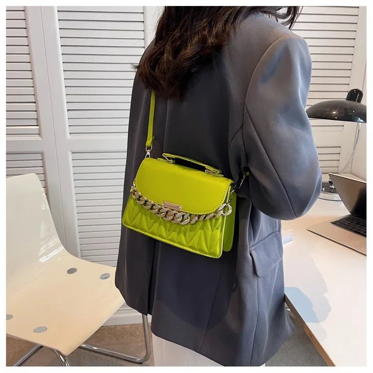 2024 New Designer Crossbody Shoulder Bag for Women Fashionable Chain Handbag Brand Ladies PursesAzizaK