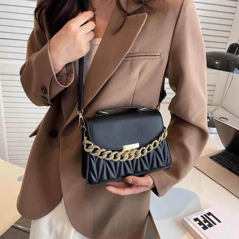 2024 New Designer Crossbody Shoulder Bag for Women Fashionable Chain Handbag Brand Ladies PursesAzizaK