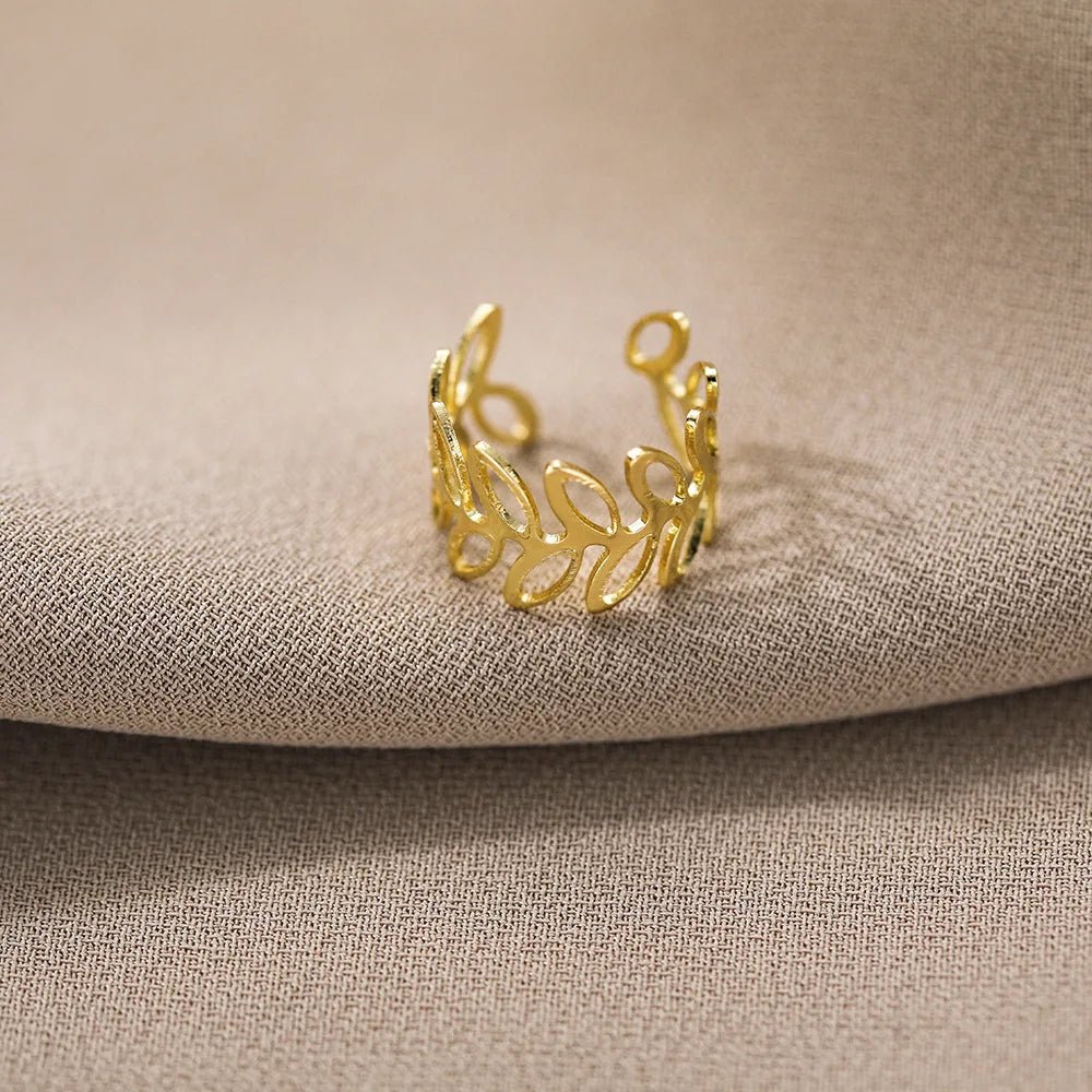 5 Creative Leaf Shaped EarringsAzizaK