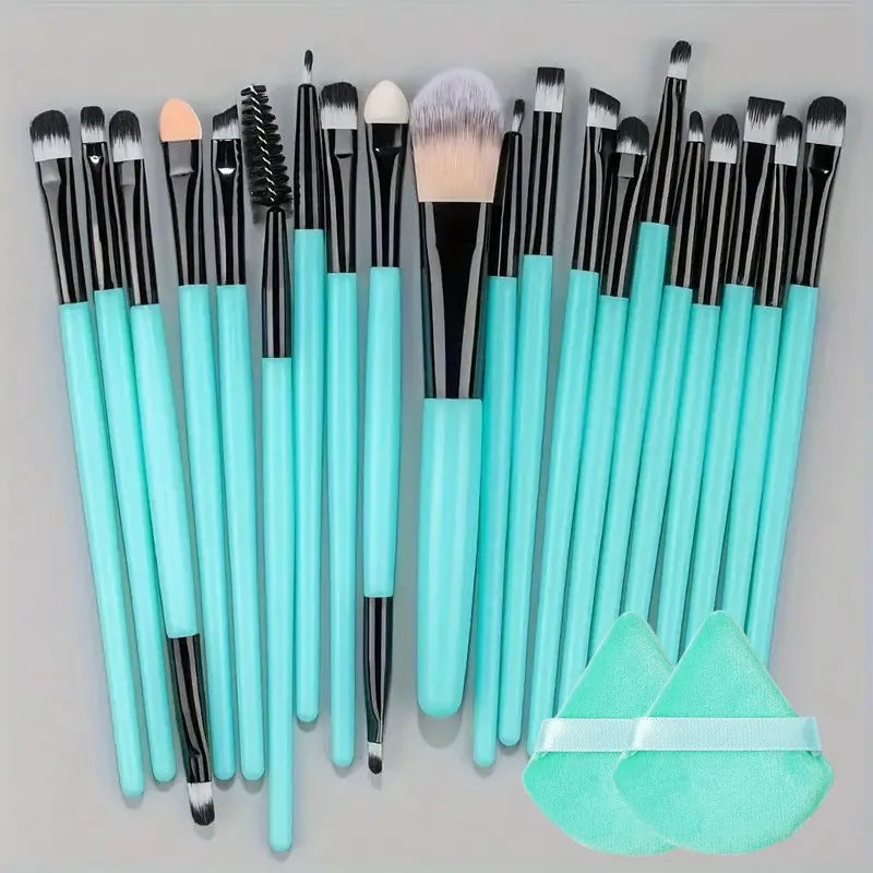 Set of 13 soft and fluffy makeup brushes.