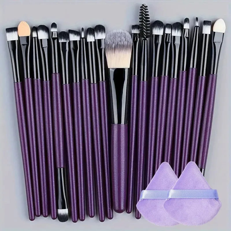 Set of 13 soft and fluffy makeup brushes.