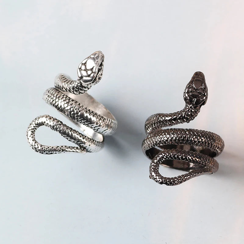 Retro hip-hop rock snake ring