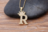 Handsome Punk Hip-Hop Style Zircon Crown Initial Alphabet Pendant Necklace Short Eye Catching Choker Chain Jewelry Gift