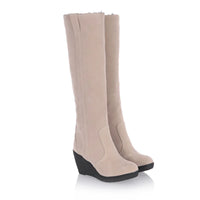 knee length boots, reversible inner fur, on the boot by means of a zipper