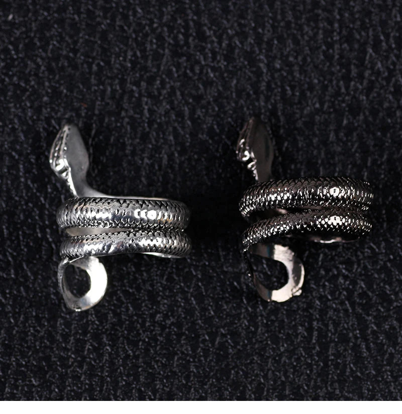 Retro hip-hop rock snake ring