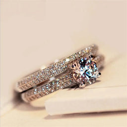 Qualities Elegant Rose Gold Silve Colors Rings for Women Trendy Metal Inlaid White Zicron