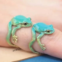 green frog shaped ring