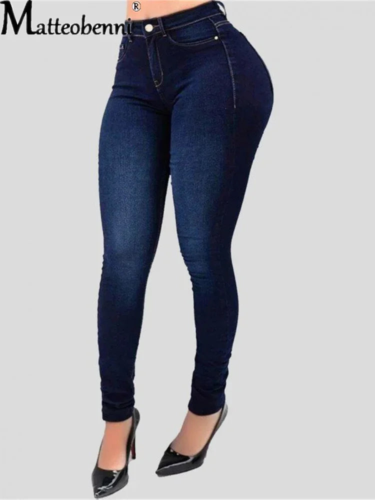 Slim-fit push-up pencil jeans in denim