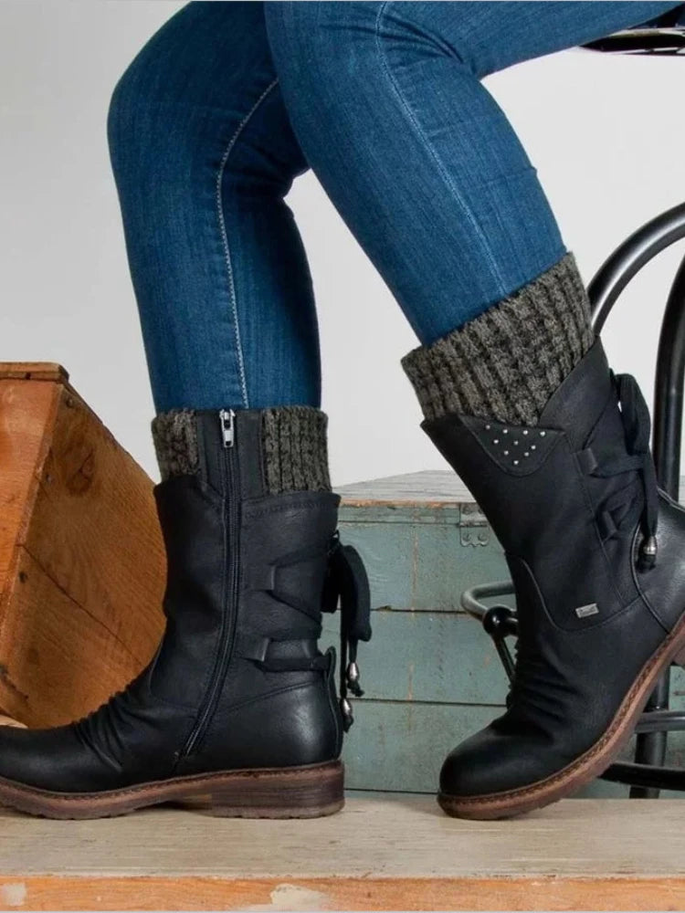 Lace-up side zip snow boots