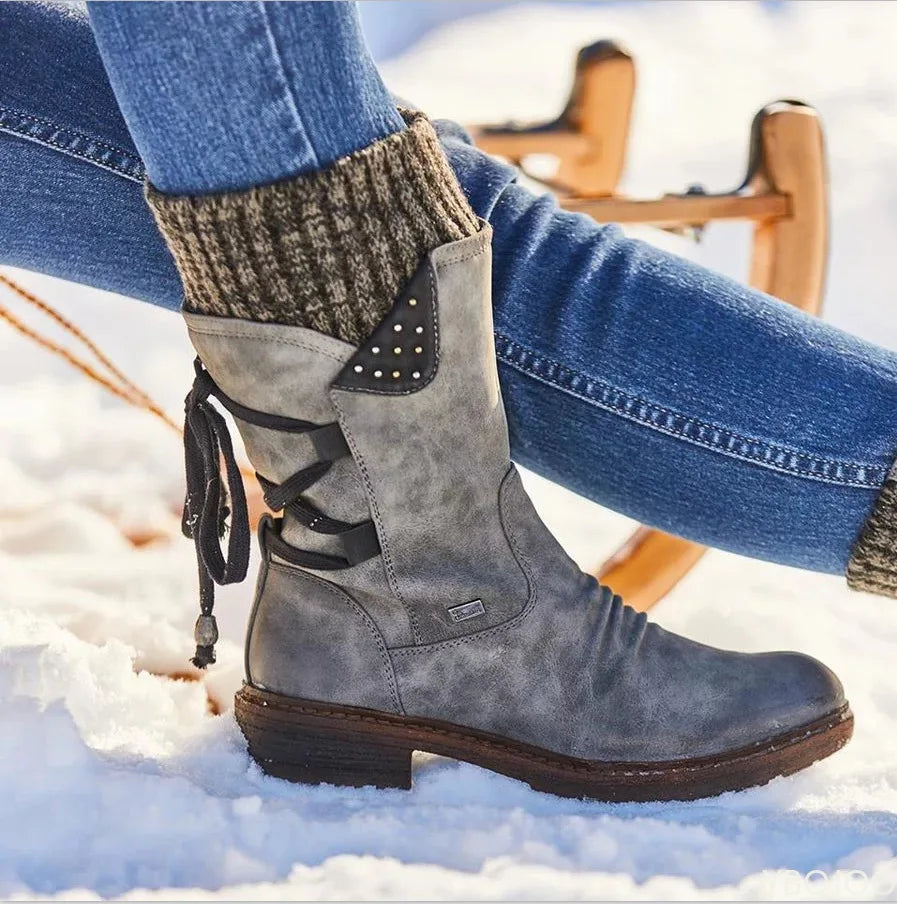 Lace-up side zip snow boots