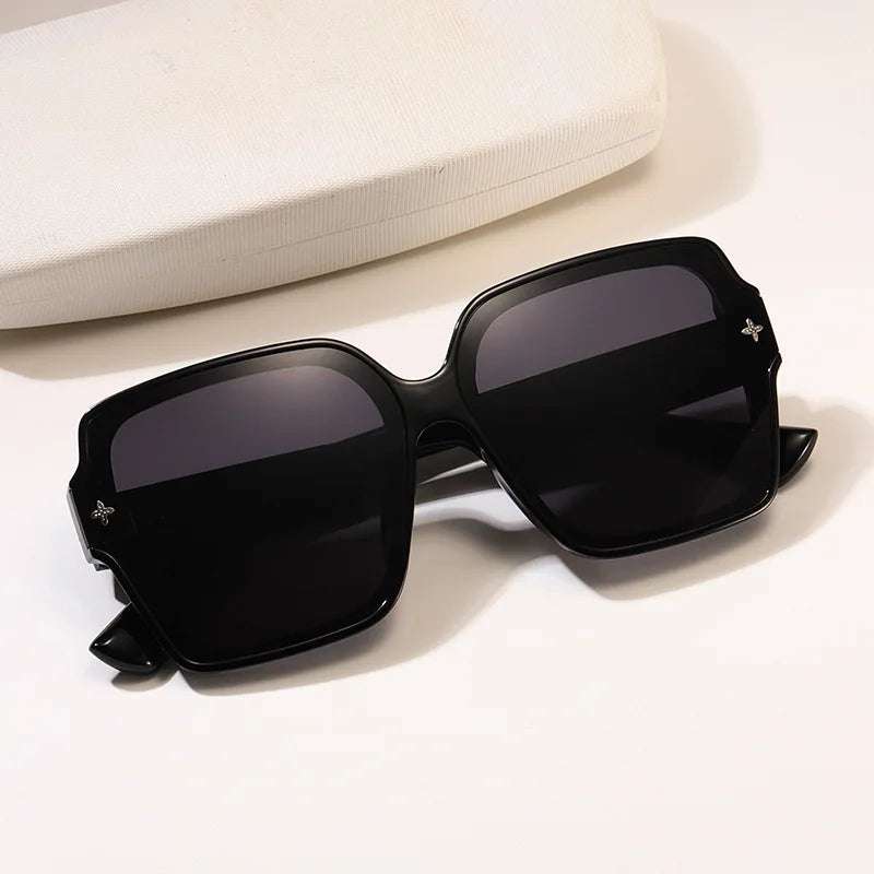 trendy square frame sunglasses