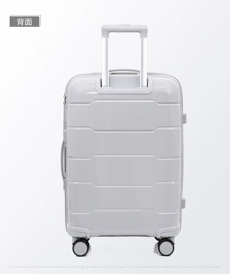 Set of 3 rolling travel suitcases