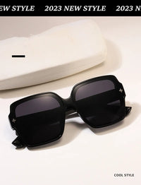 trendy square frame sunglasses