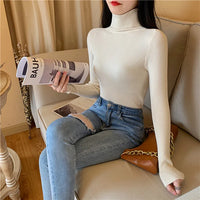 Long sleeve turtleneck knitted sweater