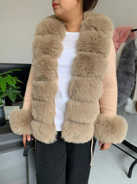 elegant knitted sweater with faux fox fur collar, fur coat