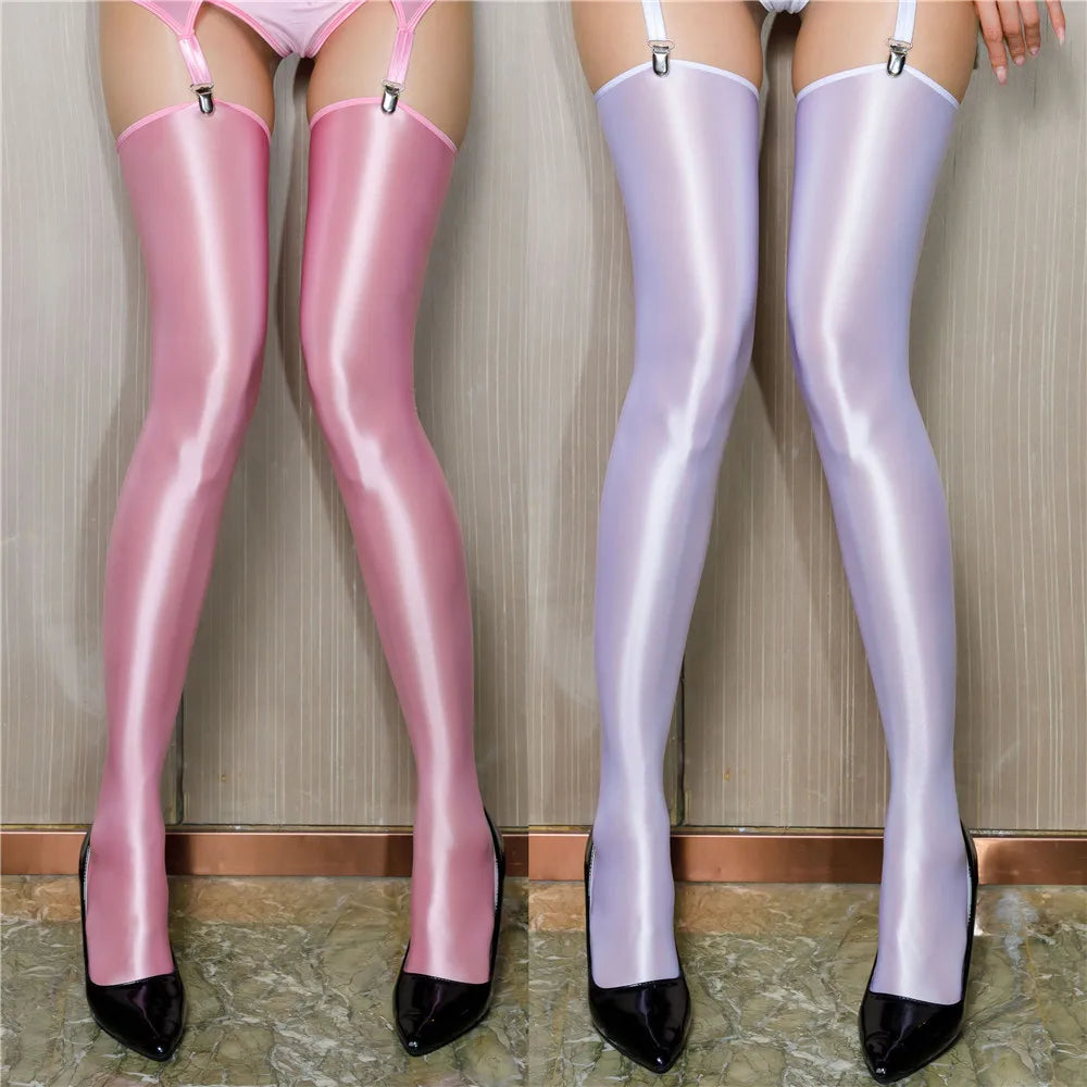 Satin stockings with elastic Cuban heels