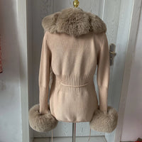 elegant knitted sweater with faux fox fur collar, fur coat