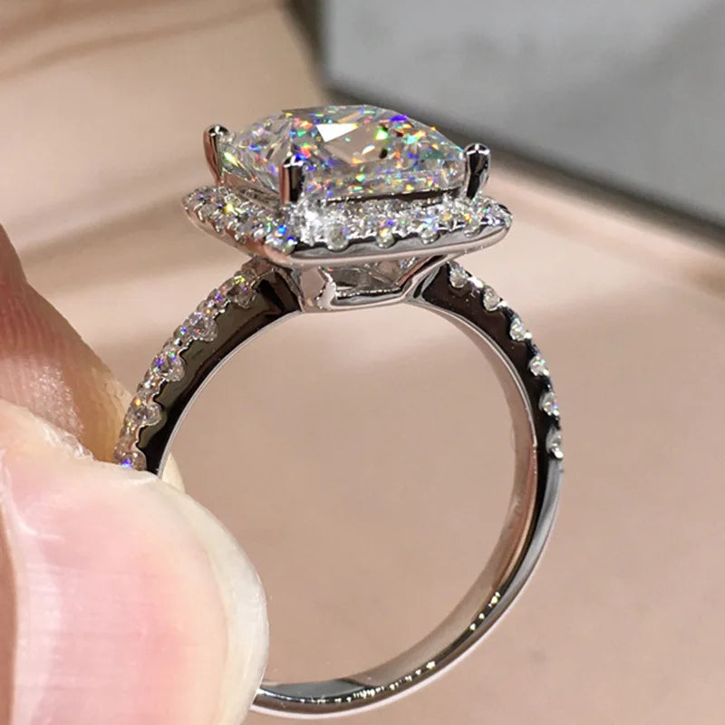 Luxury White Cubic Zirconia Engagement Rings for Women Silver ColorAzizaK