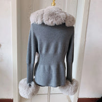 elegant knitted sweater with faux fox fur collar, fur coat