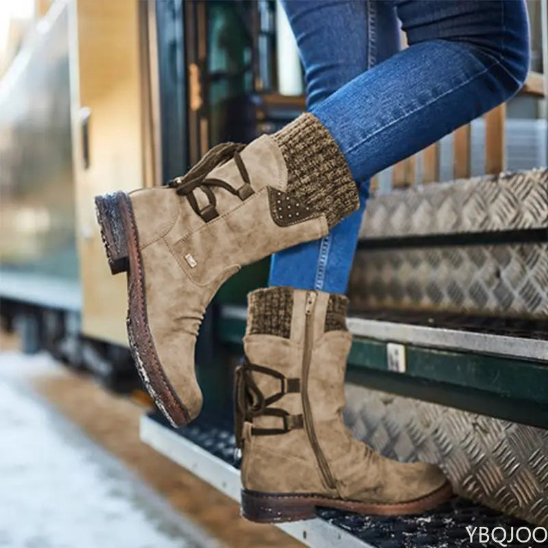 Lace-up side zip snow boots