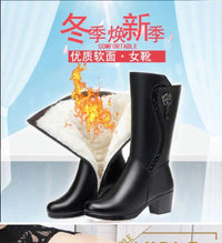 Calf - high boots fully lined with leather and zip fasteningAzizaK