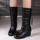 Calf - high boots fully lined with leather and zip fasteningAzizaK