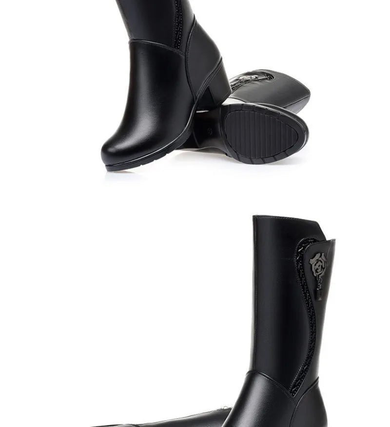 Calf - high boots fully lined with leather and zip fasteningAzizaK