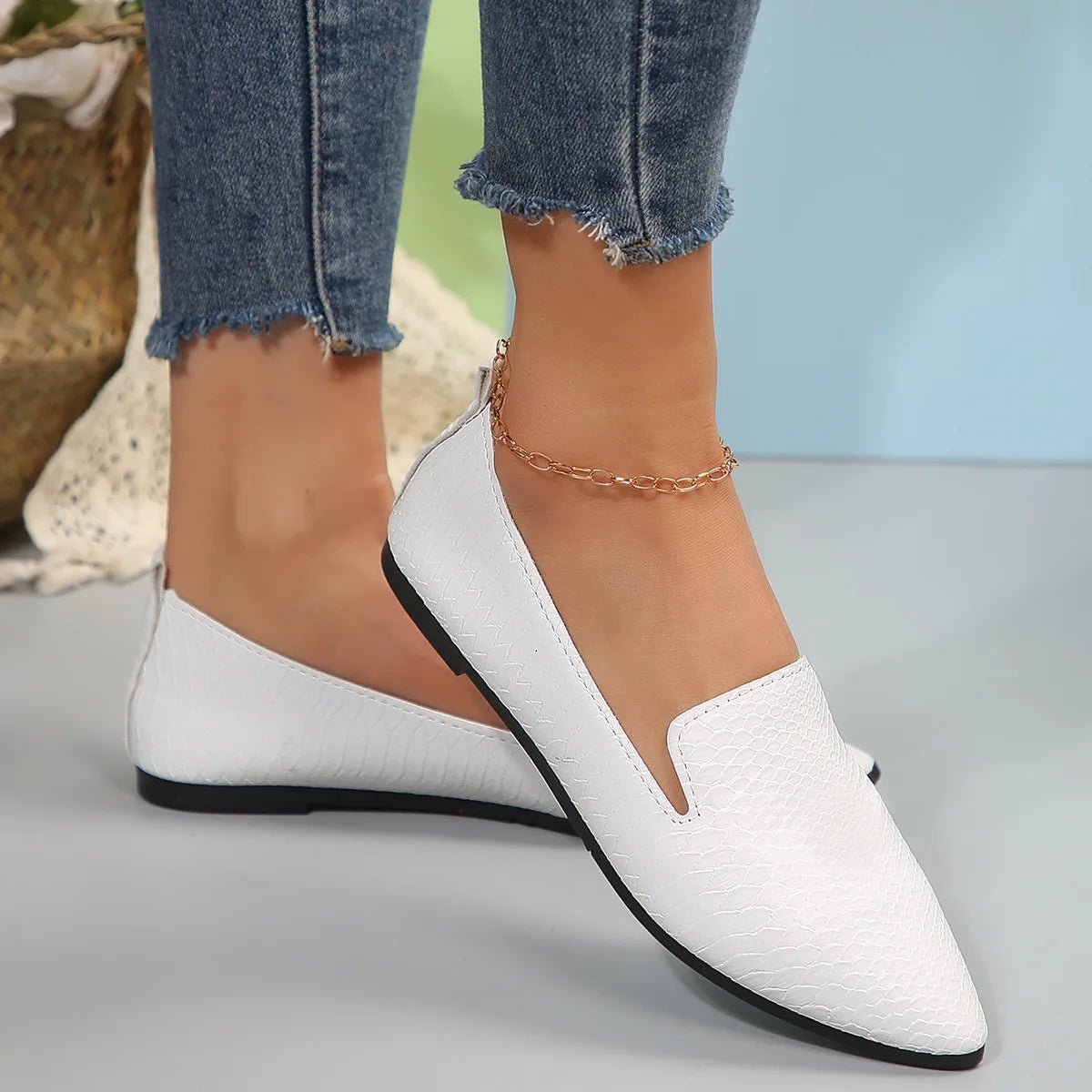 Elegant Pointed Loafers – Women’s Slip - On FlatsAzizaK