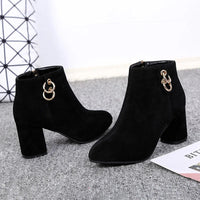 elegant suede ankle boots with zip pullAzizaK