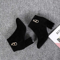 elegant suede ankle boots with zip pullAzizaK