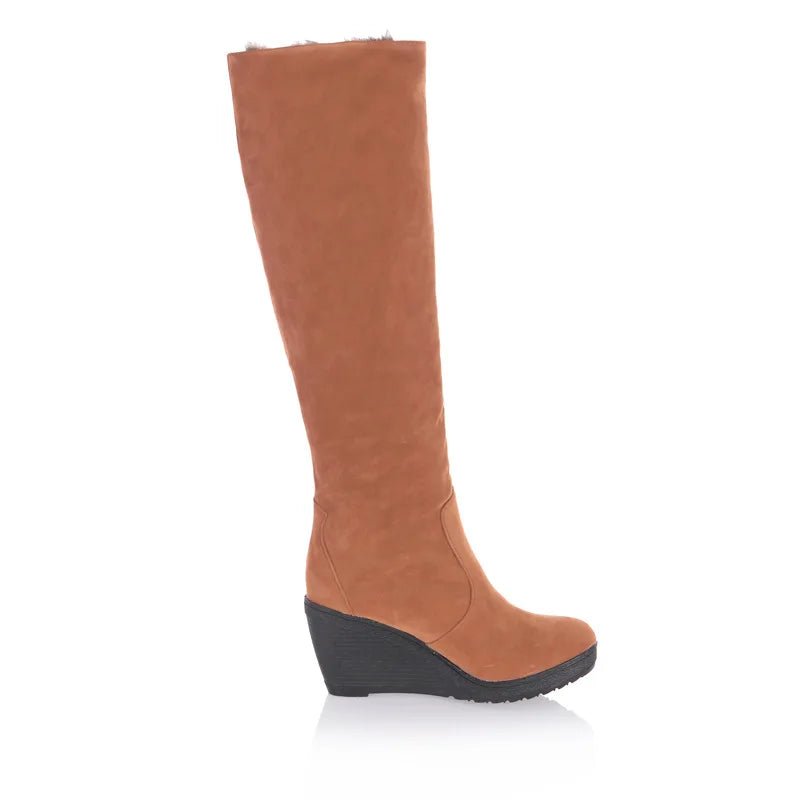knee length boots, reversible inner fur, on the boot by means of a zipperAzizaK