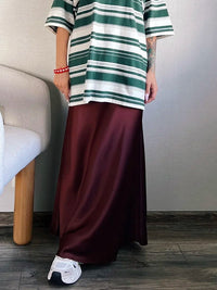 Long black satin skirtsAzizaK
