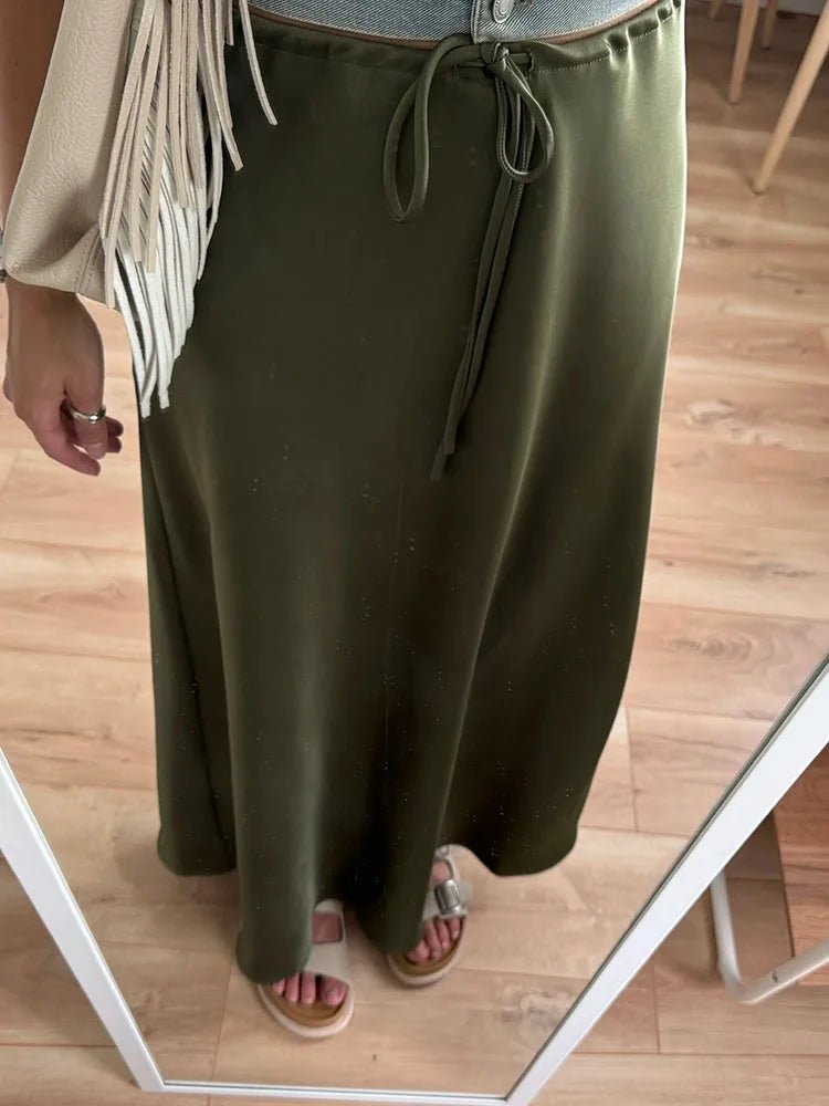 Long black satin skirtsAzizaK