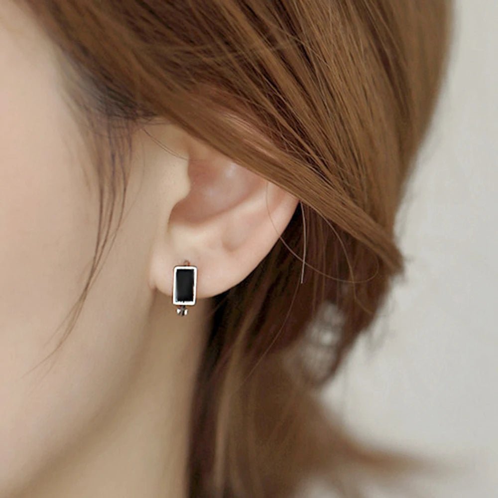 New round 925 Sterling Silver earringsAzizaK