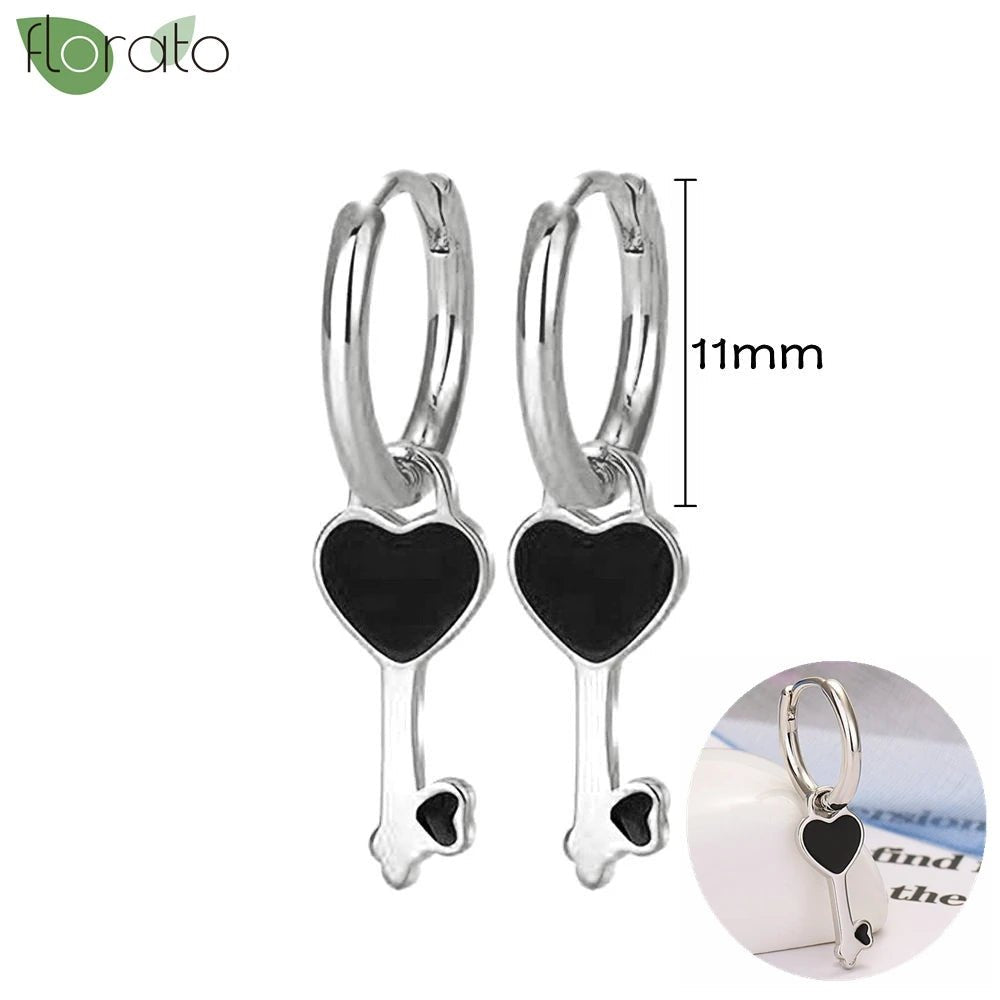 New round 925 Sterling Silver earringsAzizaK