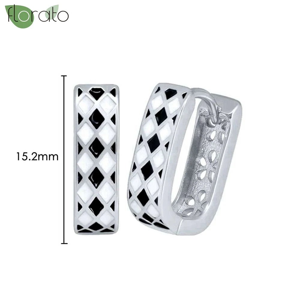 New round 925 Sterling Silver earringsAzizaK