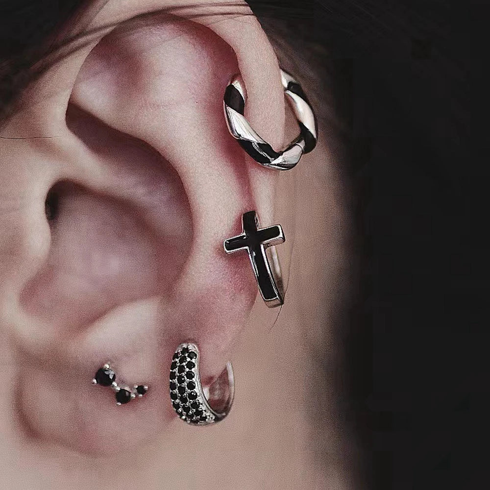 New round 925 Sterling Silver earringsAzizaK
