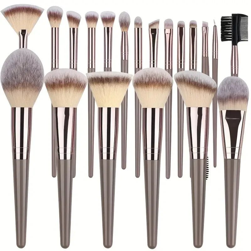 Set of 3 to 20 makeup brushes, soft and fluffy.AzizaK