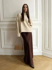 Simple and elegant satin skirtAzizaK