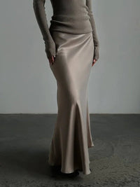 Simple and elegant satin skirtAzizaK