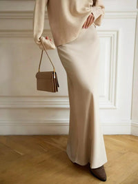 Simple and elegant satin skirtAzizaK