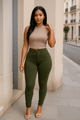 Solid color skinny jeansAzizaK