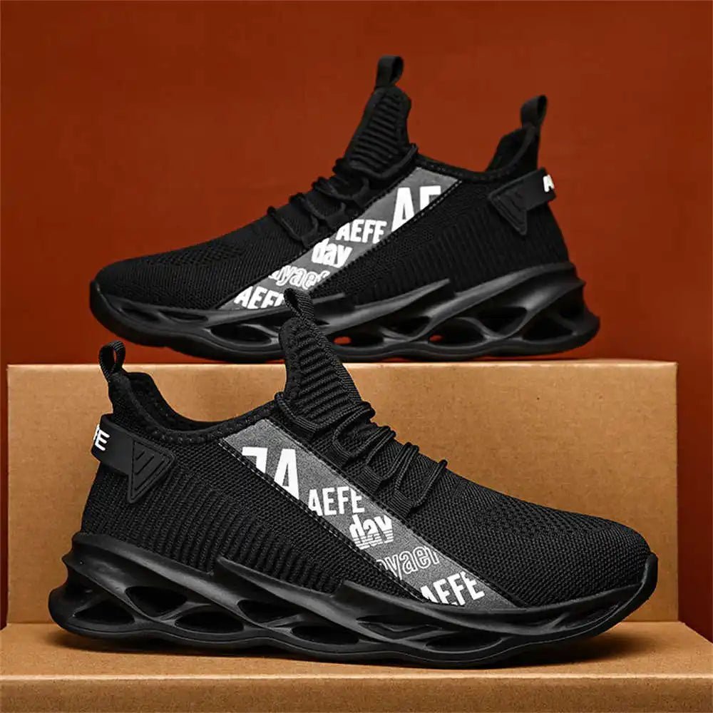 Sports shoesAzizaK