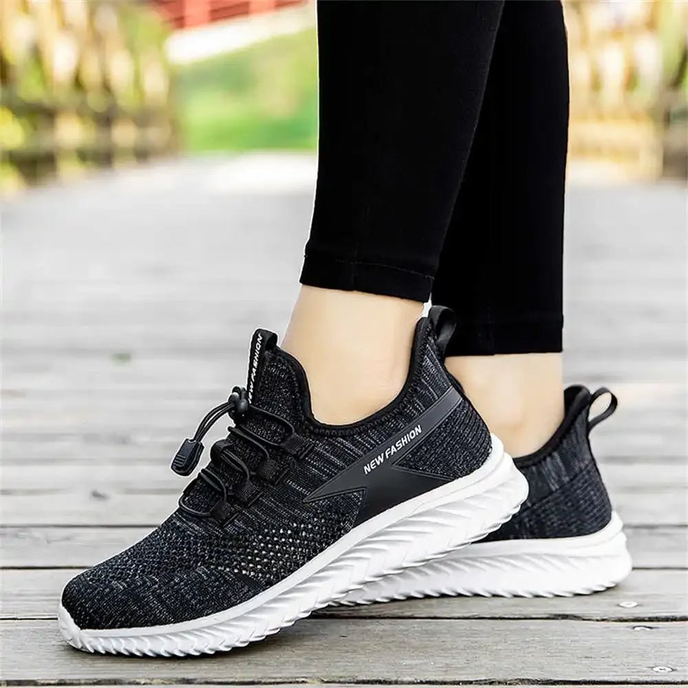 Sports shoesAzizaK