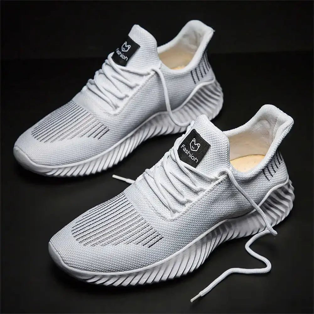 Sports shoesAzizaK