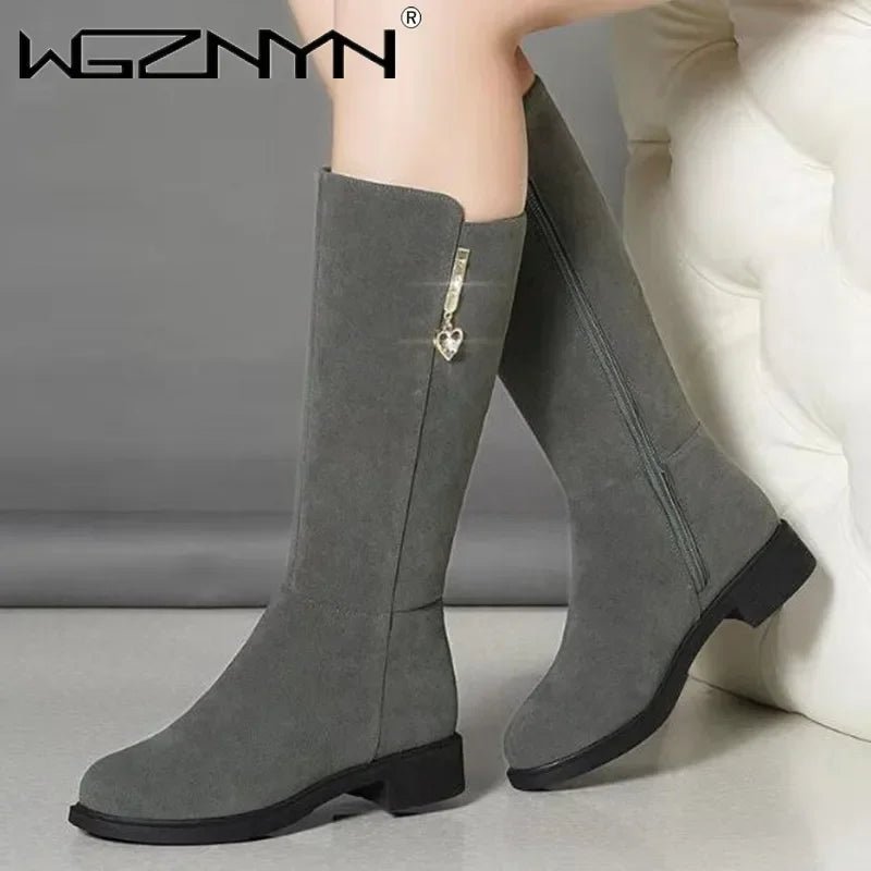 suede boots, flat heel, zip fastening Waterproof before useAzizaK