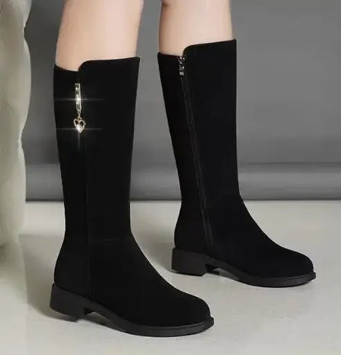 suede boots, flat heel, zip fastening Waterproof before useAzizaK